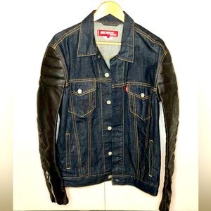 Jean jacket w/pleather sleeves by Junya Watanabe w/Levi’s for Comme des Garçons.